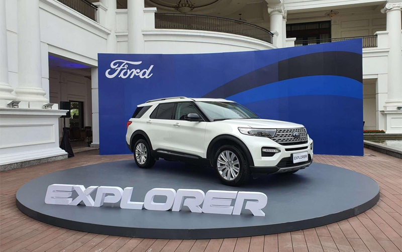 Giá xe Ford Explorer 2022 vừa ra mắt tại Việt Nam